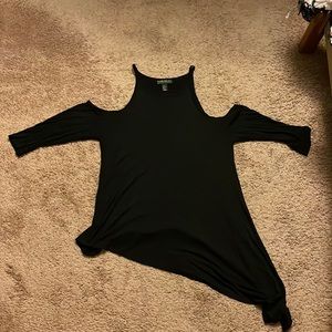 Asymmetrical cold shoulder top